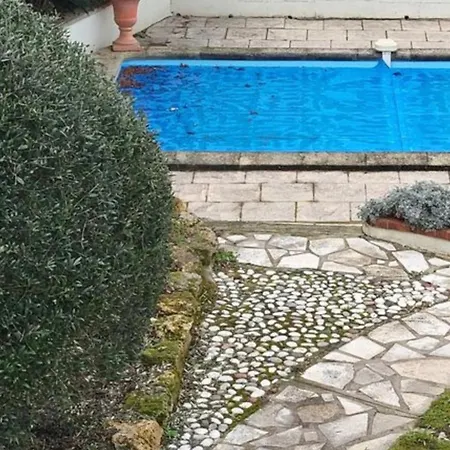 La Des Amis 10 Couchages Au Clos De La Piscine Сasa de vacaciones Montgeron